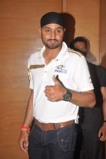 Harbhajan Singh at CNN IBN Heroes Awards in Grand Hyatt, Mumbai on 24th March 2012 (57).JPG
